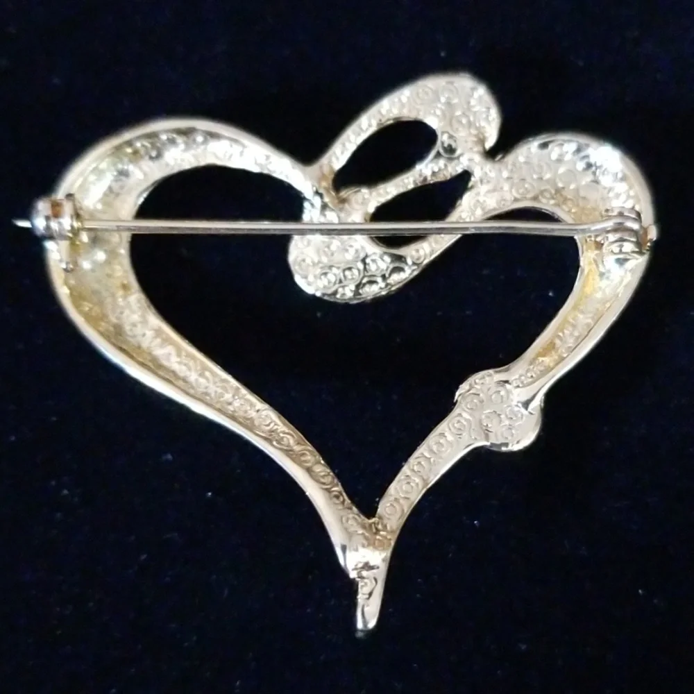 Vintage Heart Rhinestone Brooch Gold Tone - Picture 7 of 12